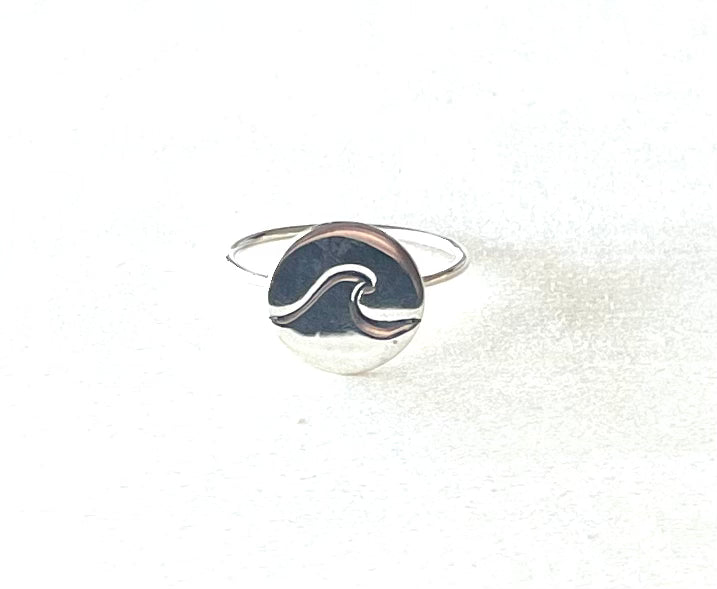 WAVE STAMP RING