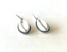 Load image into Gallery viewer, COWRIE SHELL EARRINGS
