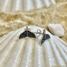 Load image into Gallery viewer, WHALE TAIL EARRINGS
