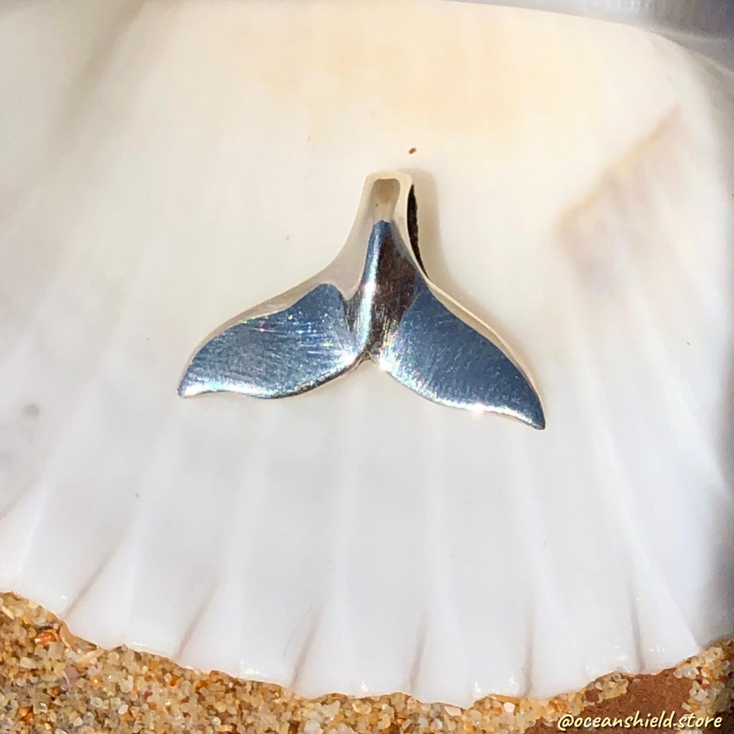 OCEAN WHALE TAIL PENDANT