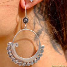 Load image into Gallery viewer, BOHO ROUND EARRINGS
