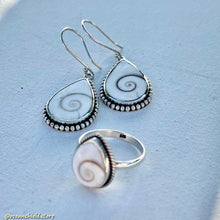 Load image into Gallery viewer, OCEAN SWIRL DRIP EARRINGS
